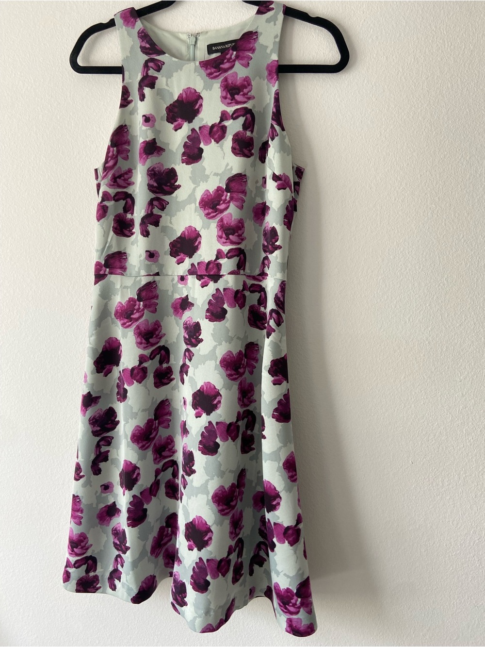 Banana Republic Floral Fit & Flare Sleeveless Dress Purple Gray Size 4 - Picture 3 of 7